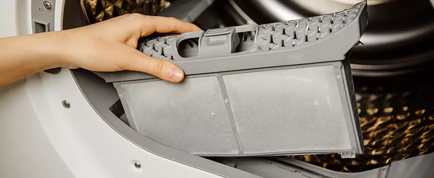 Signs Of A Clogged Dryer Lint Trap in Sun Valley, Nevada